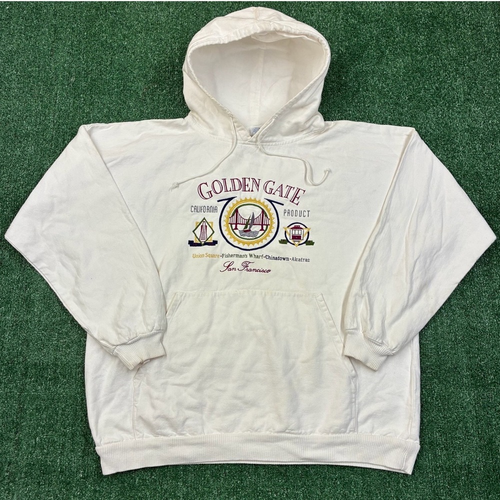 Vintage 90's Golden Gate Bridge San Francisco Embroidered Crazy Shirts Hoodie